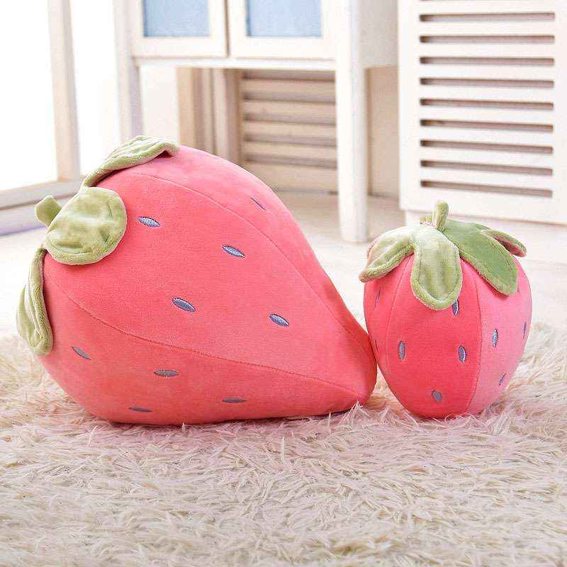 クッション クッション いちごモチーフの抱き枕セット