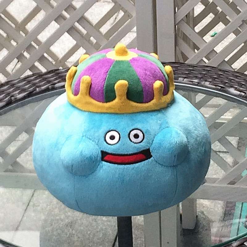 クッション にこにこスライムの王様クッション