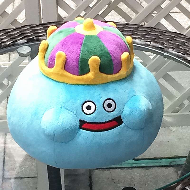 クッション にこにこスライムの王様クッション