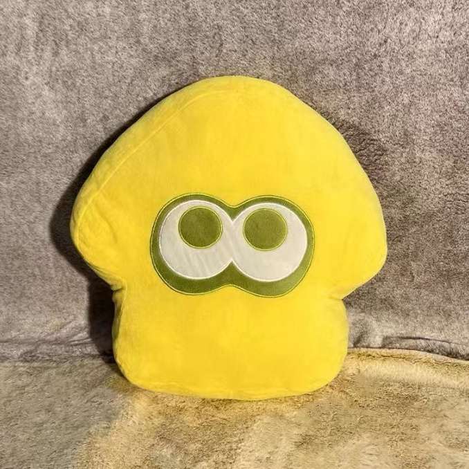 クッション イカ型キャラクタークッション