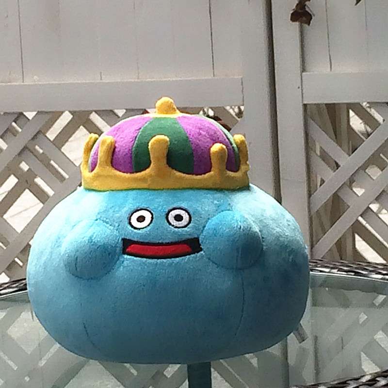 クッション にこにこスライムの王様クッション