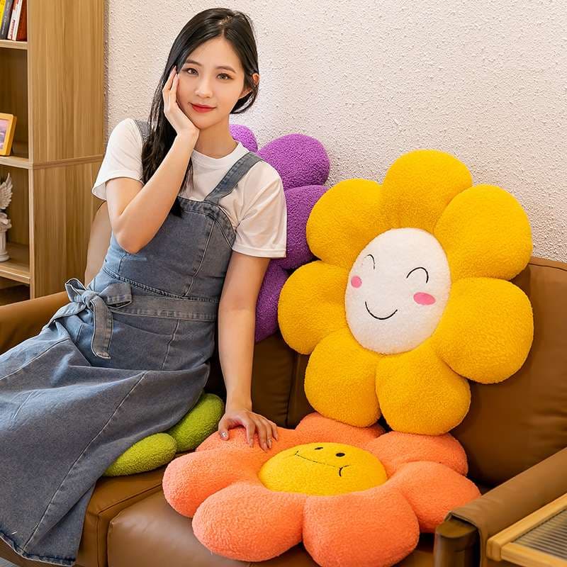 クッション にっこり笑顔のお花クッション