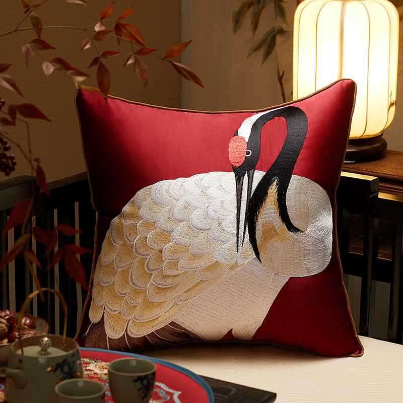 クッション 雅やか鶴刺繍クッション 和風インテリアの逸品