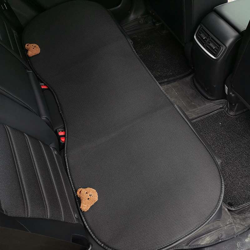 クッション くまさんデザイン車用シートクッション