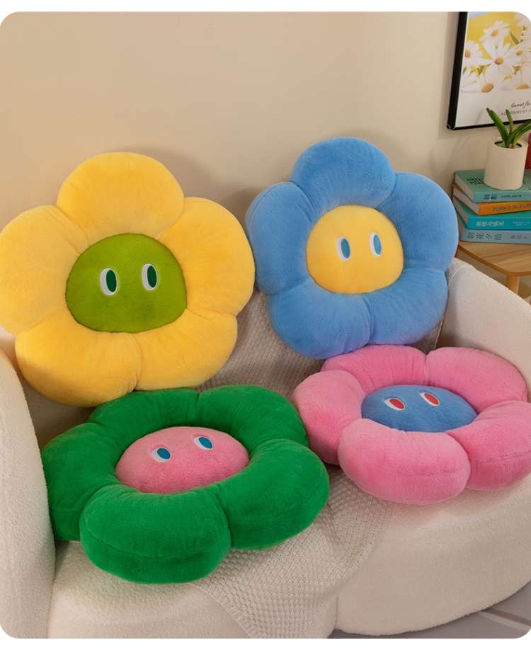 クッション お花さん顔のもちもちクッション
