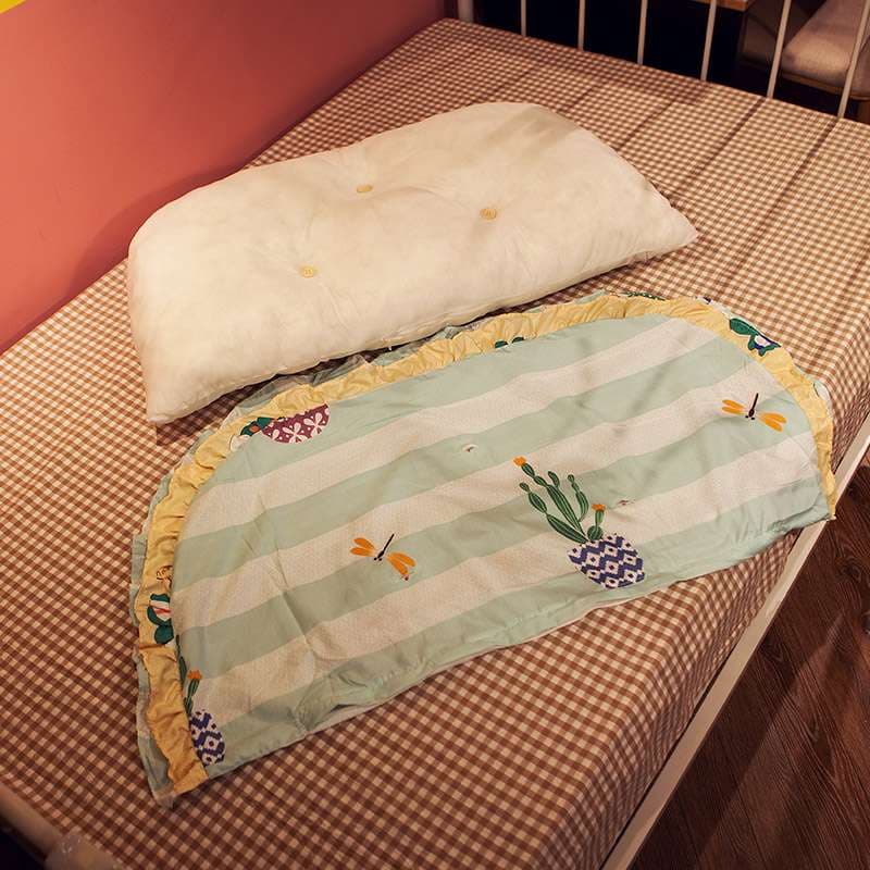クッション いちご柄ラブリークッション