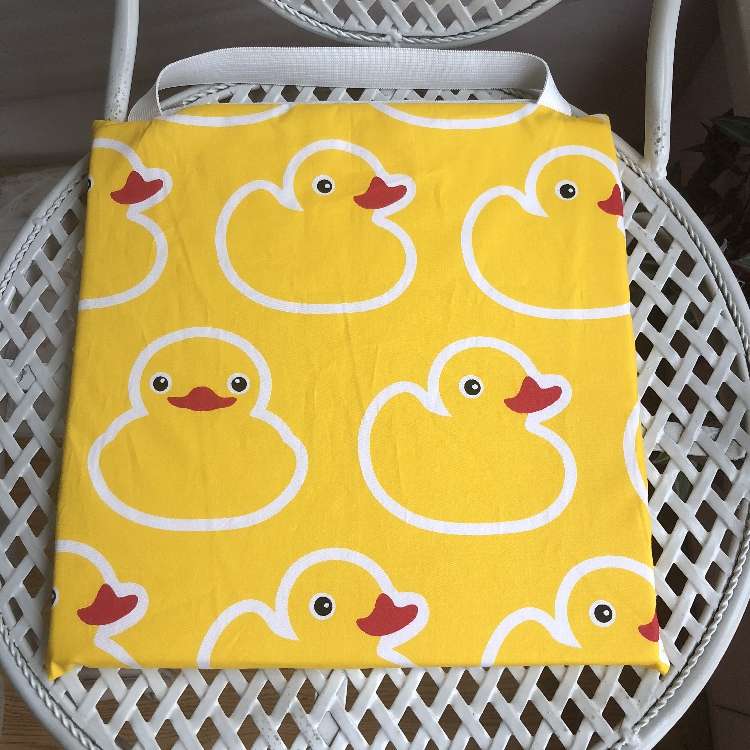 クッション 子供向けキャラクタークッション座布団