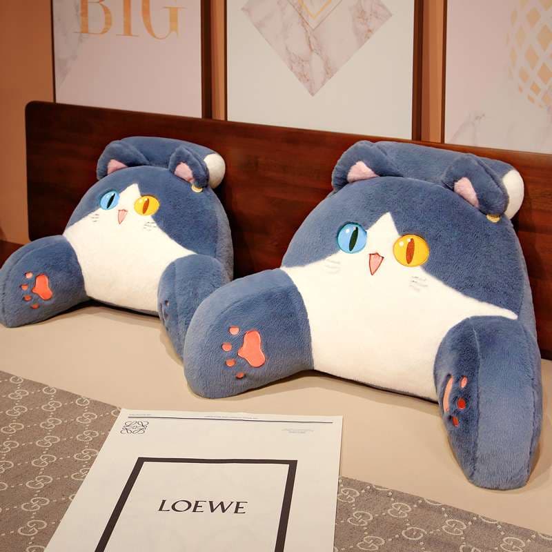 クッション 個性的な目のネコ型背もたれクッション